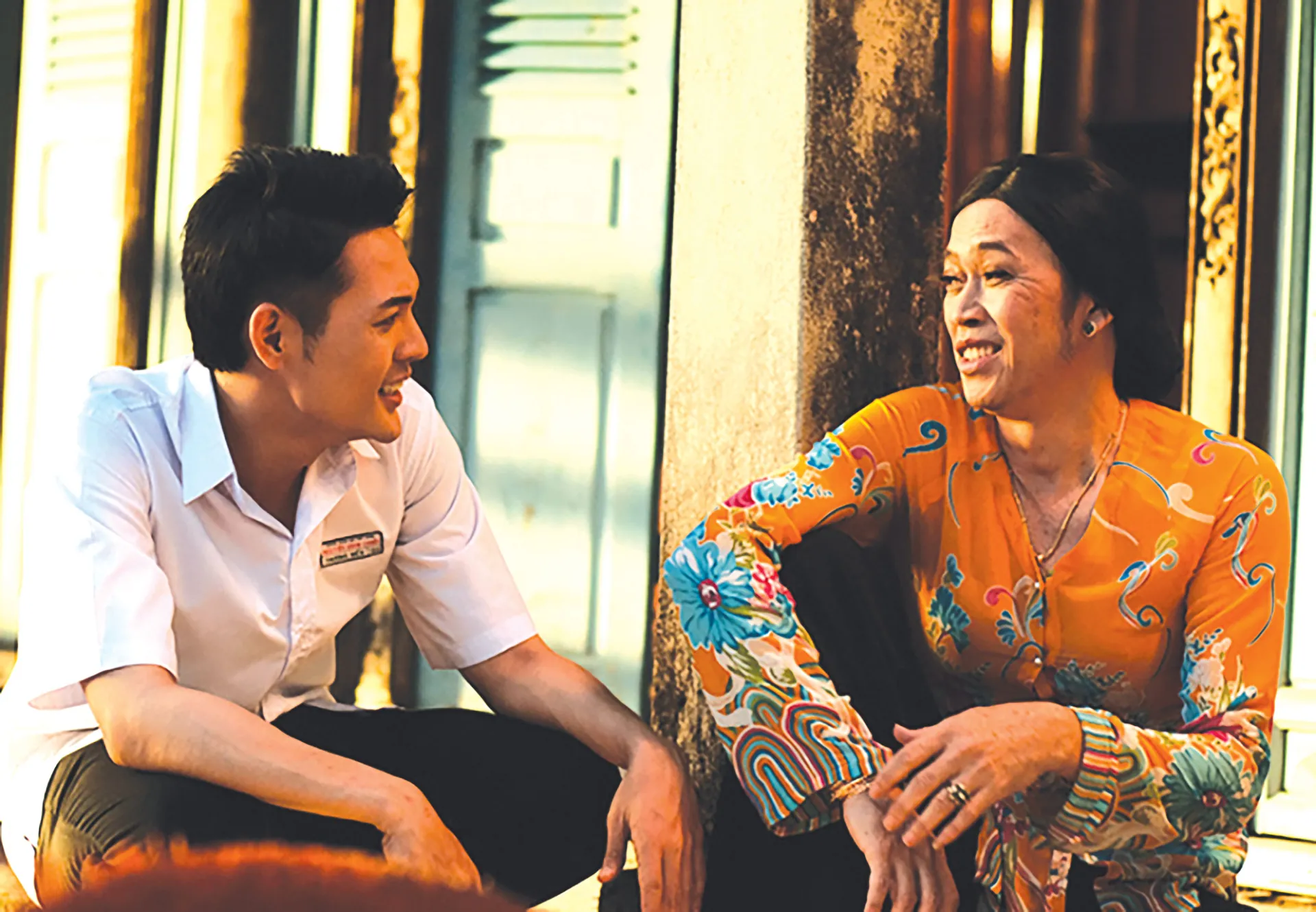 hoai-linh-tai-xuat-lam-cong-chua-dam-vinh-hung-lam-mario-4