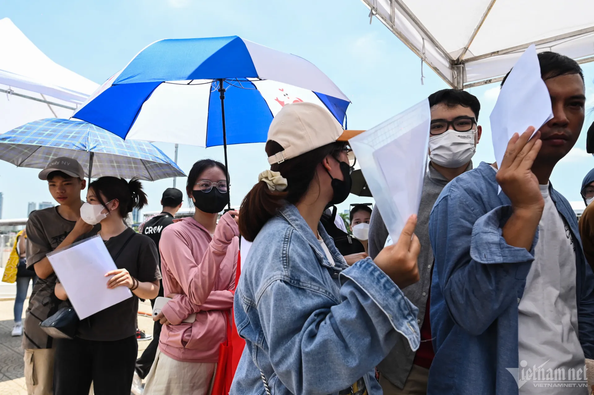 khoi-nghiep-ban-nuoc-mia-o-show-black-pink-2