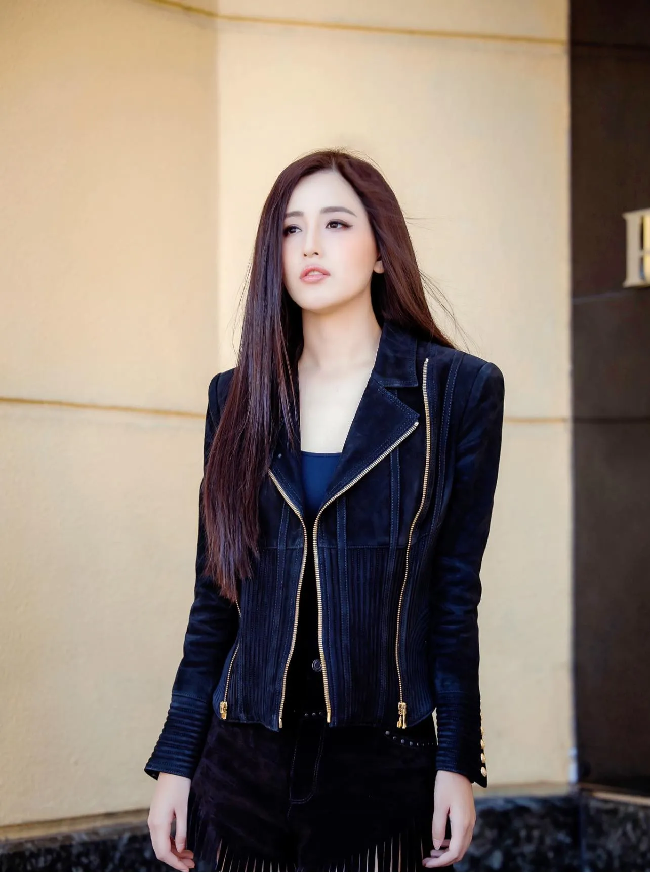 mai-phuong-thuy-buon-ba-vi-can-nang-cham-dinh-1