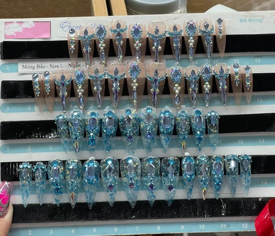 stylist-viet-duoc-pham-bang-bang-tag-ten (2)