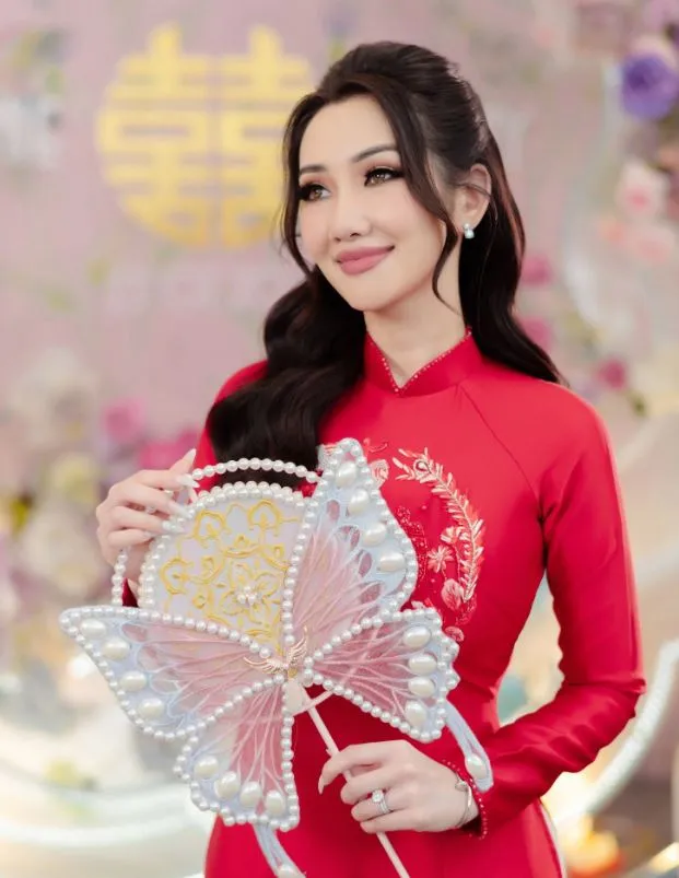 co-dau-viet-duoc-trao-26-so-do-trong-ngay-cuoi-1