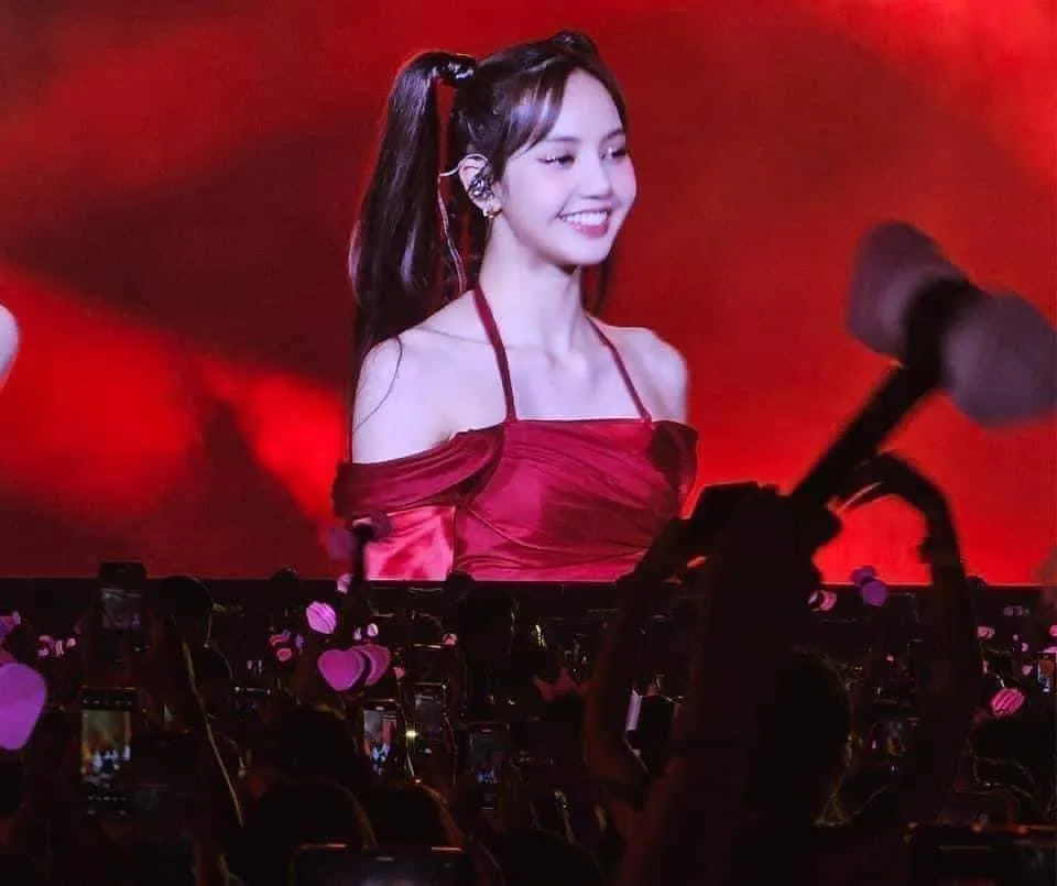 sat-gio-dien-blackpink-mo-ban-them-ve-cho-dem-2-4