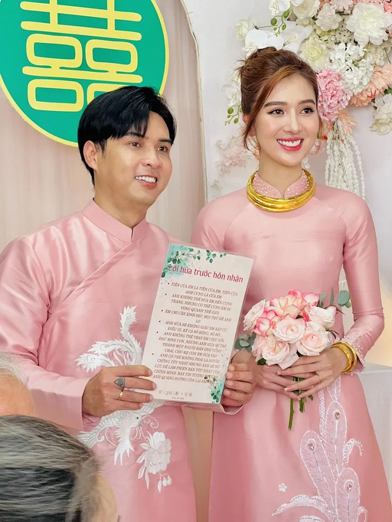 ho-quang-hieu-xin-vo-kem-17-tuoi-lam-1-dieu-trong-dam-cuoi-1