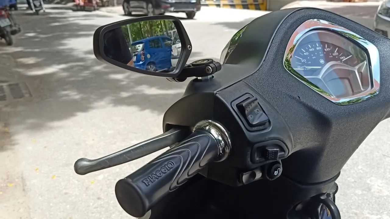 xe-may-lap-kinh-chieu-hau-1-ben