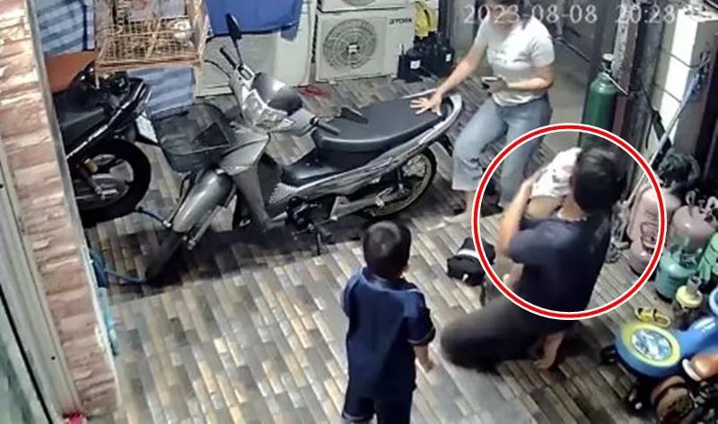 thot-tim-clip-cha-me-tim-cach-hoi-sinh-con-bi-ngung-tho