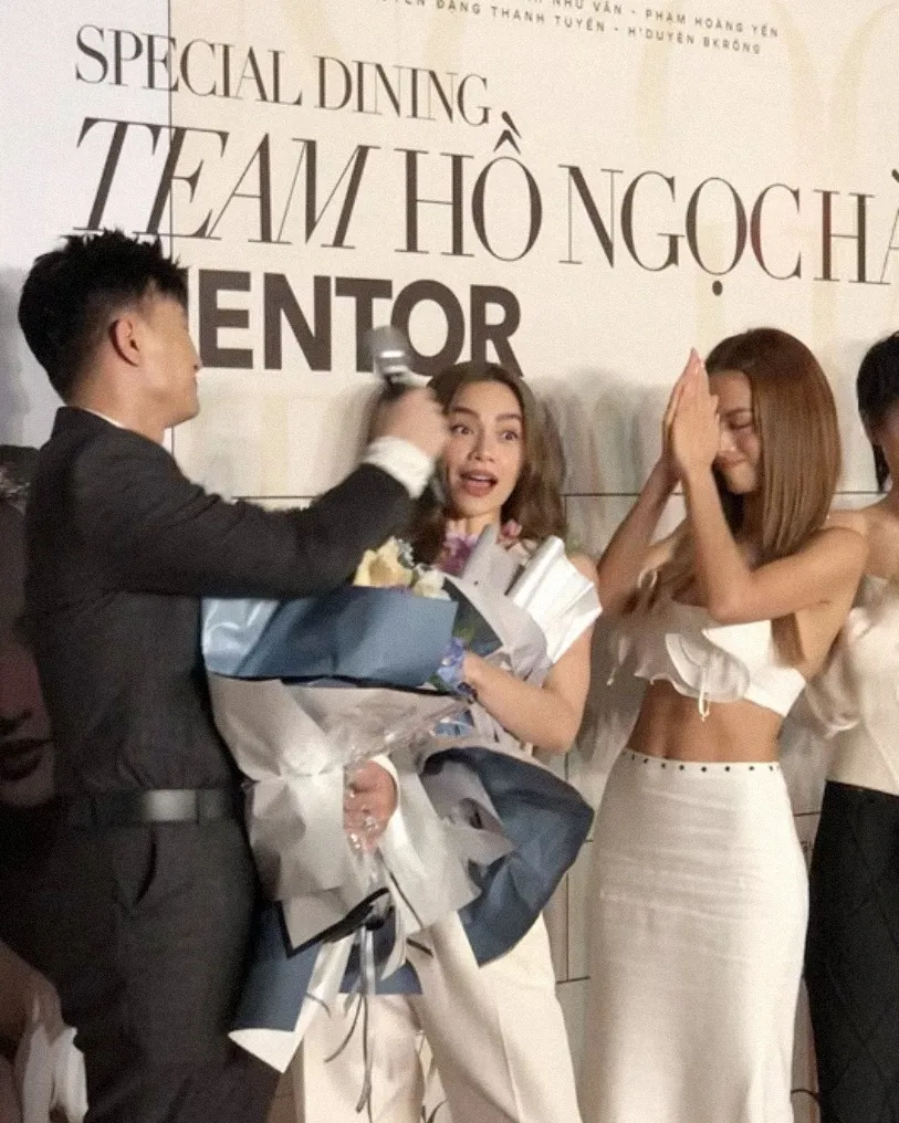 duoc-si-tien-noi-ho-lam-lo-ket-qua-the-new-mentor-3