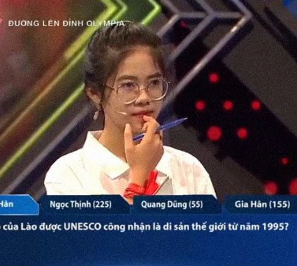 khan-gia-xinh-dep-tro-thanh-thi-sinh-cua-duong-len-dinh-olympia-1