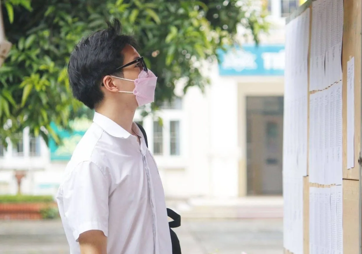 vi-sao-thu-khoa-khoi-a-van-truot-nguyen-vong-1-3