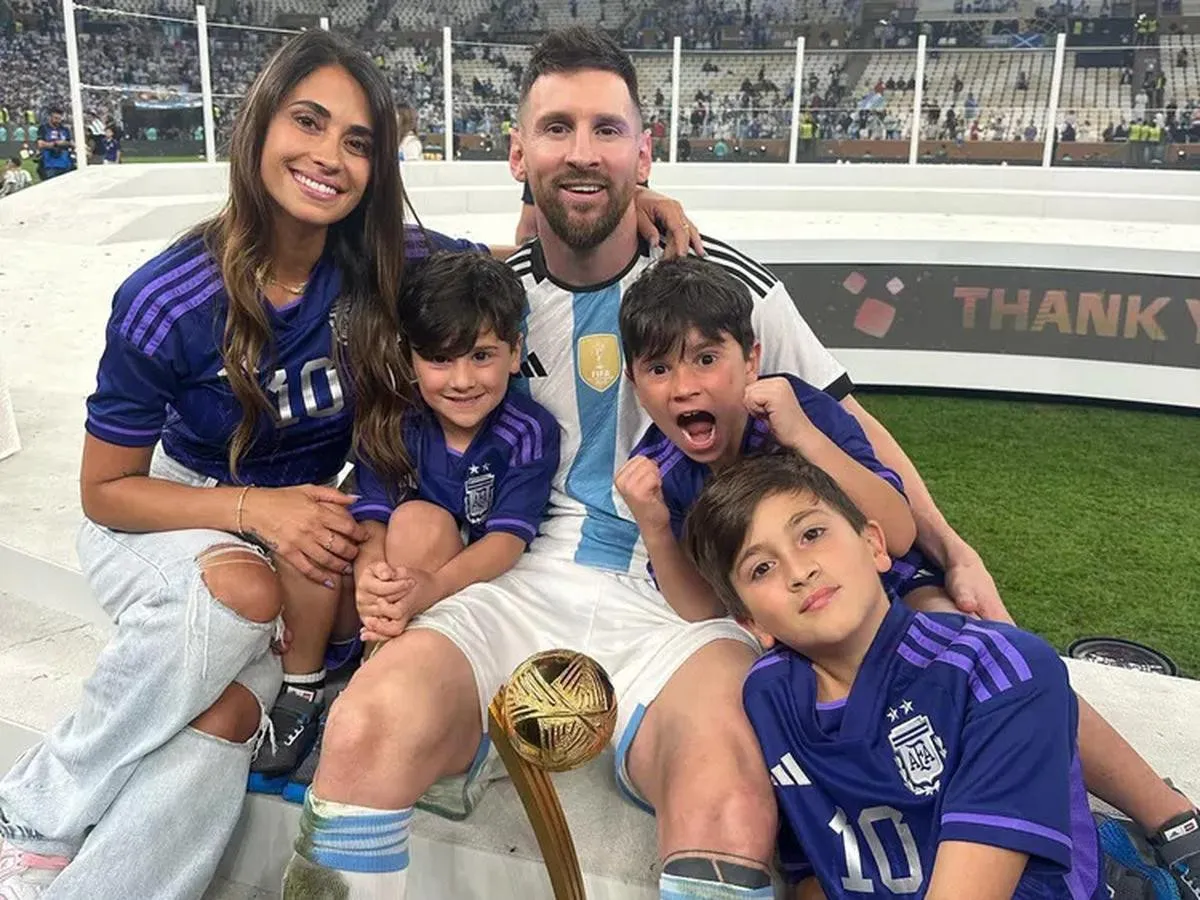 vo-messi-suyt-hon-nham-cau-thu-khac-1