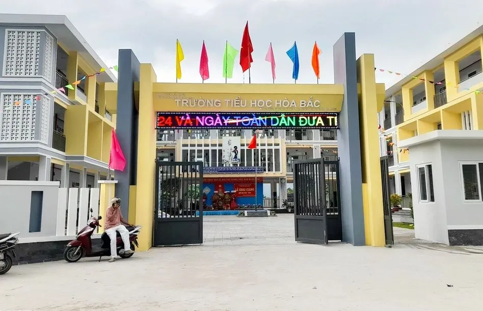 truong-hoc-25-ty-phu-huynh-khong-cho-con-den-truong