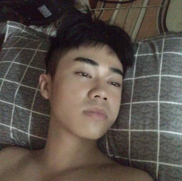 vi-sao-co-nguoi-ngu-khong-nham-mat