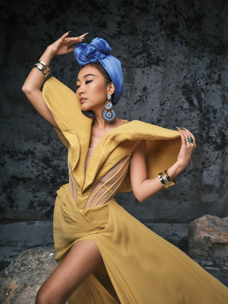 doan-trang-tham-gia-chi-dep-dap-gio-re-song (2)