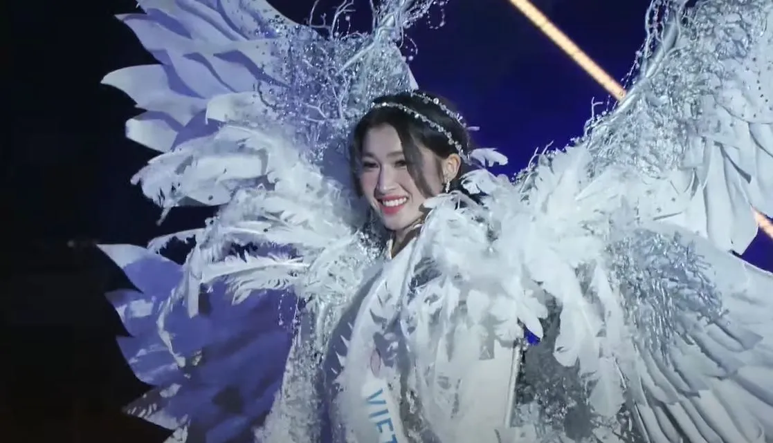 phuong-nhi-miss-international
