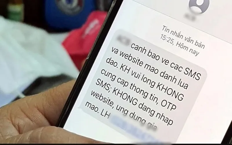 phai-tat-dien-thoai-ngay-trong-30-khi-thay-tin-nhan-nay-1