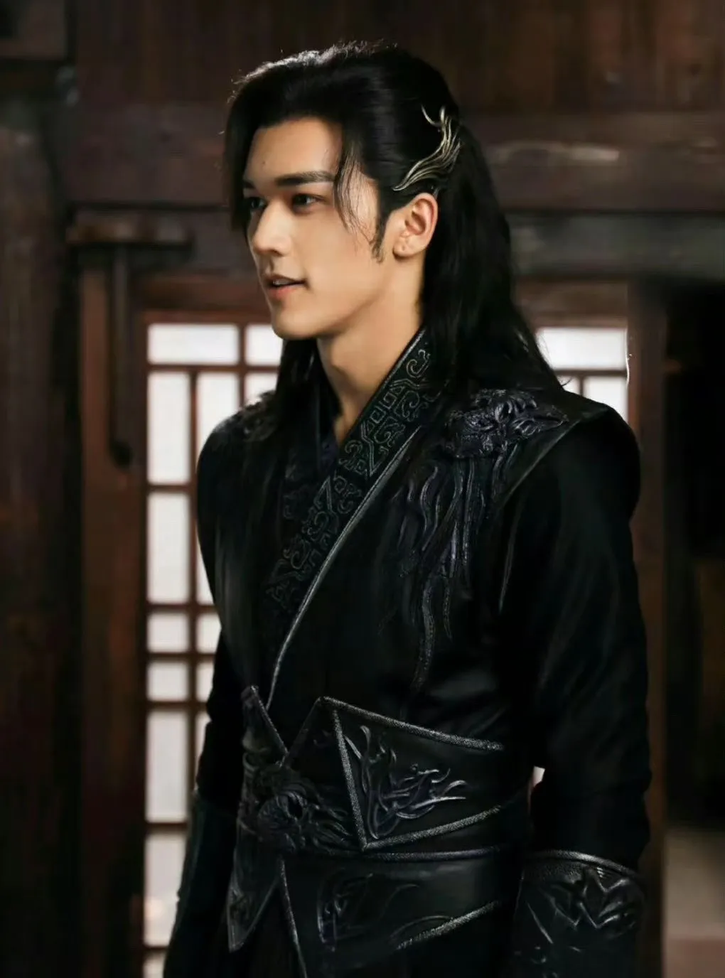 nam-dien-vien-ro-ri-anh-dao-dien-2