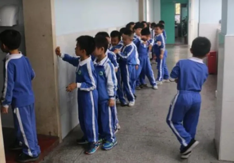 tham-kich-giam-dap-truong-cap-2-trung-quoc