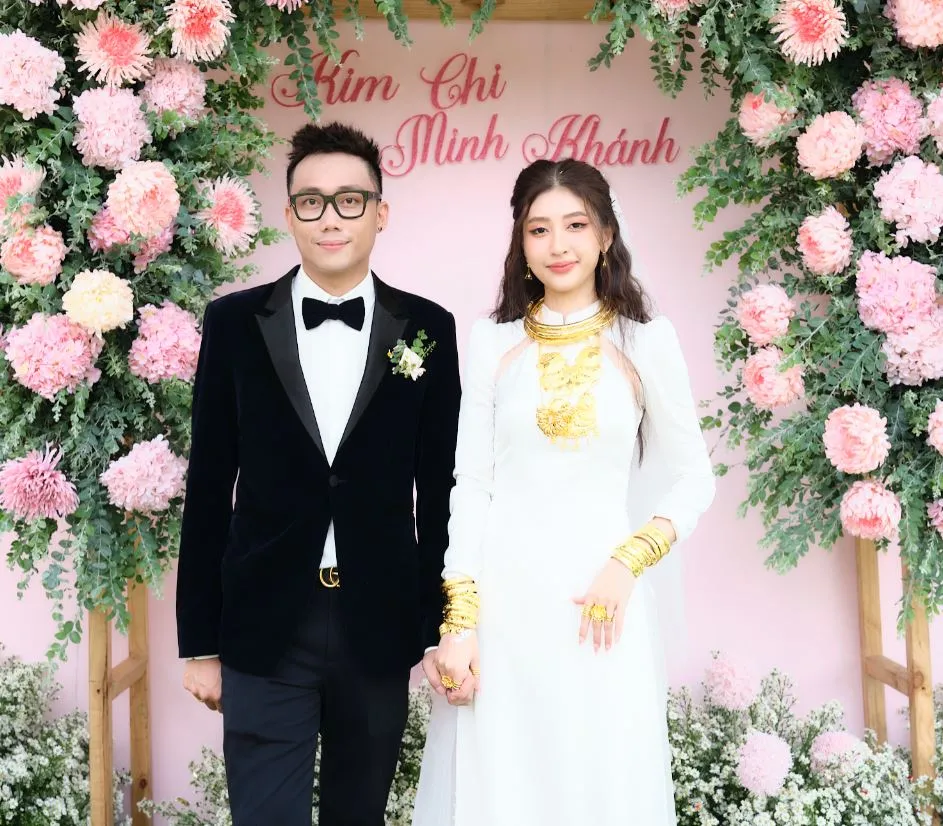 cap-doi-showbiz-thong-bao-tin-vui-2