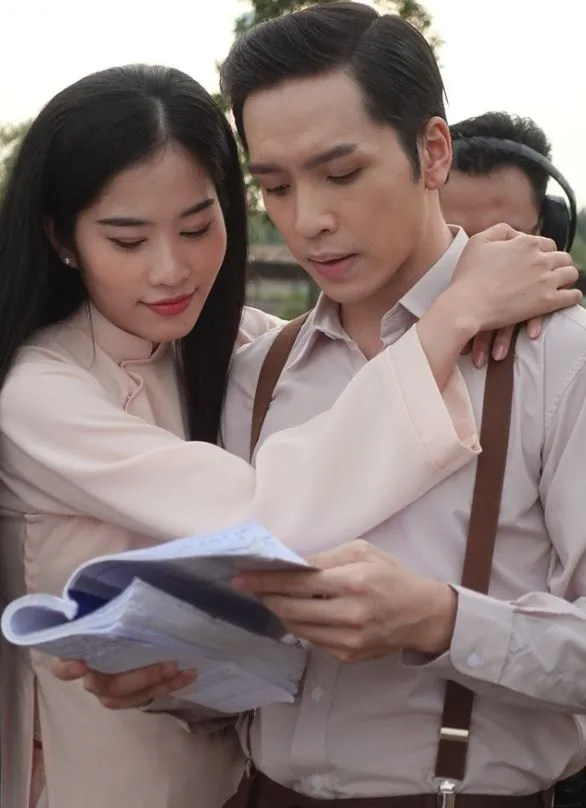 bach -cong-khanh-noi-gi-khi-bi-nam-em-to-1