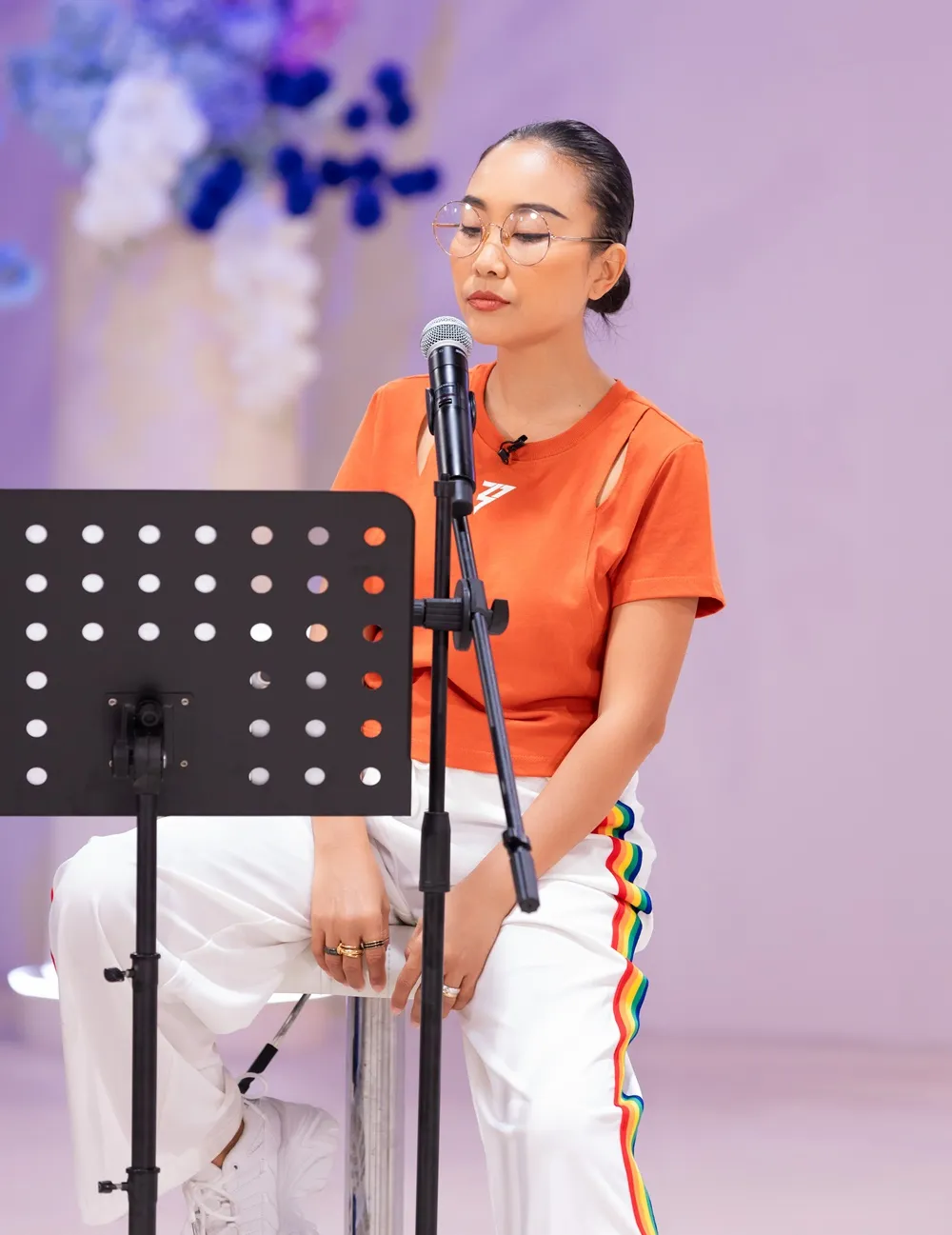 chi-dep-ke-chuyen-chong-ngoai-quoc (1)