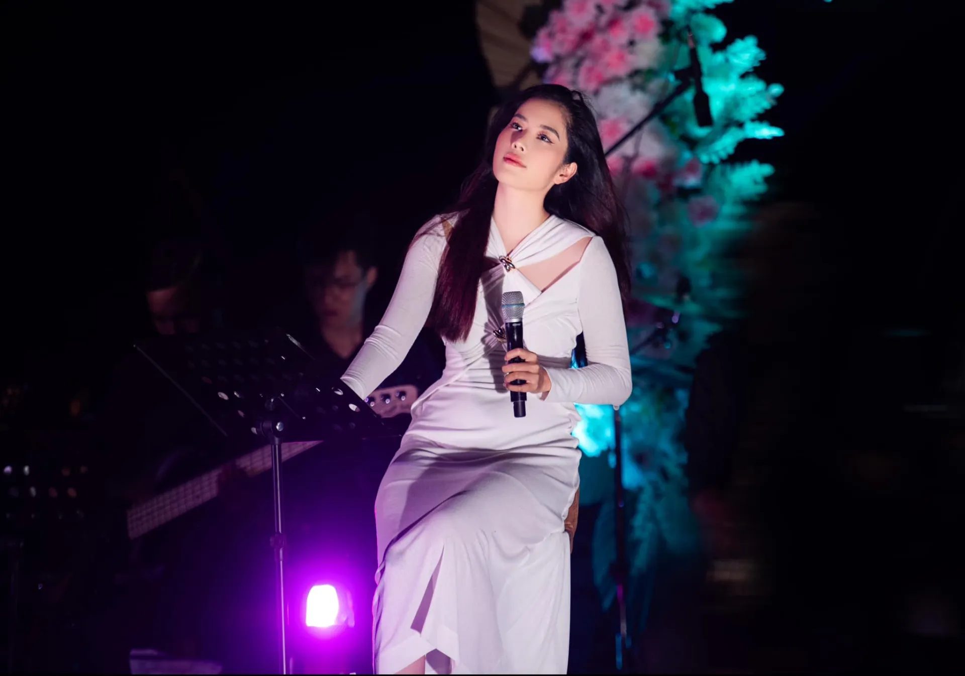 nam-em-tu-nhan-minh-la-mieng-moi-ngon