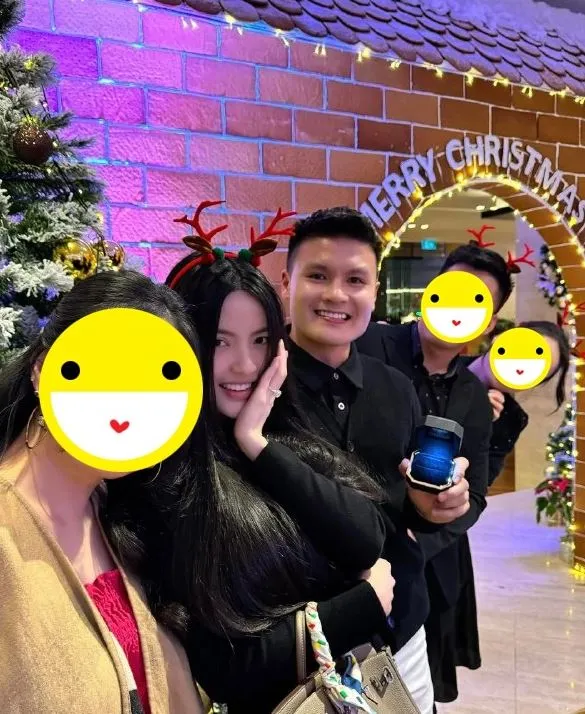 nhan-chu-thanh-huyen-quang-hai-gia-bao-nhieu-2