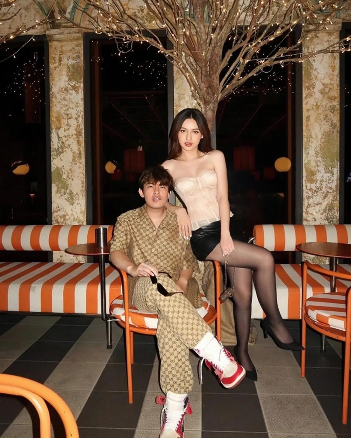 hot-girl-2k-goc-can-tho-duoc-nha-ban-trai-cham