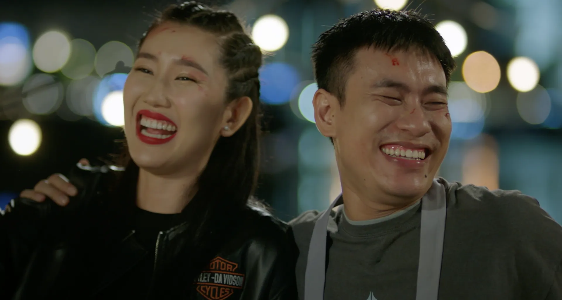 nhac-phim-tren-ban-nhau-duoi-ban-muu (1)