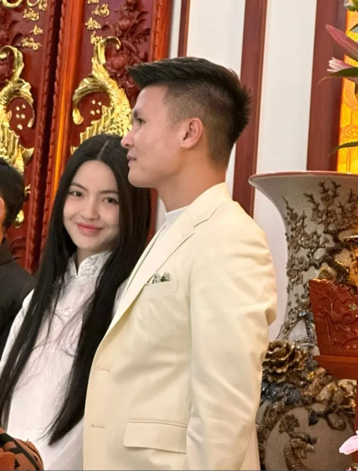 hinh-anh-dau-tien-dam-hoi-quang-hai-3