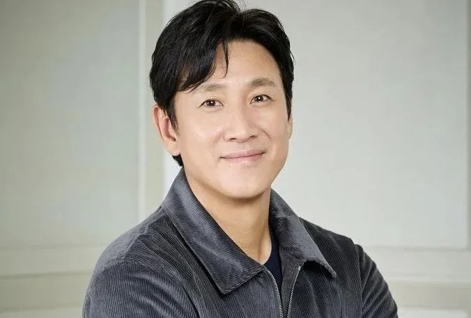 lee-sun-kyun-lam-la-chan-tai-phiet-2