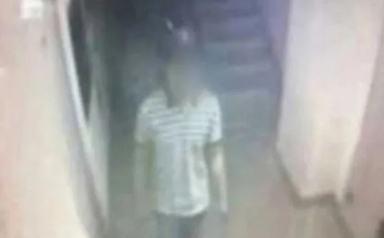 nu-ca-si-bi-ban-trai-sat-hai