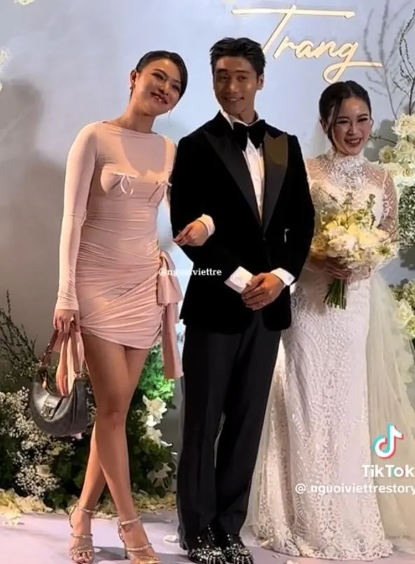 nam-dien-vien-to-chuc-dam-cuoi-dau-nam-2