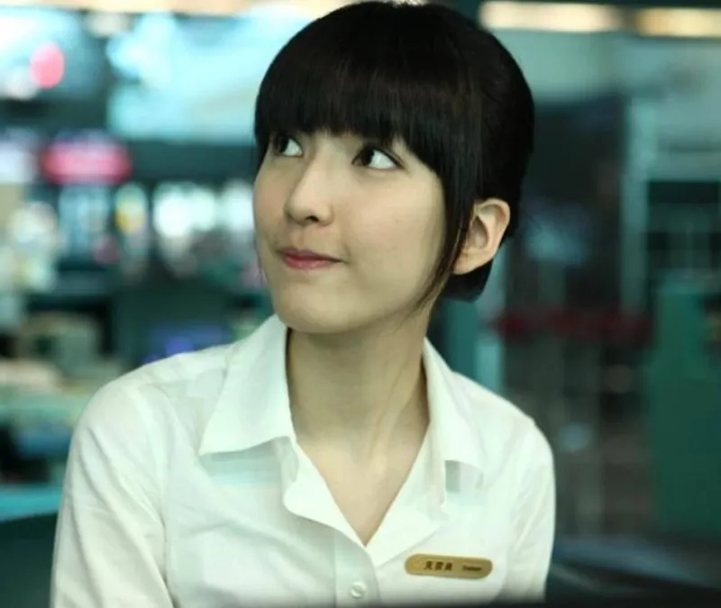 nu-dien-vien-8-nam-khong-dong-phim-thay-do-giua-pho