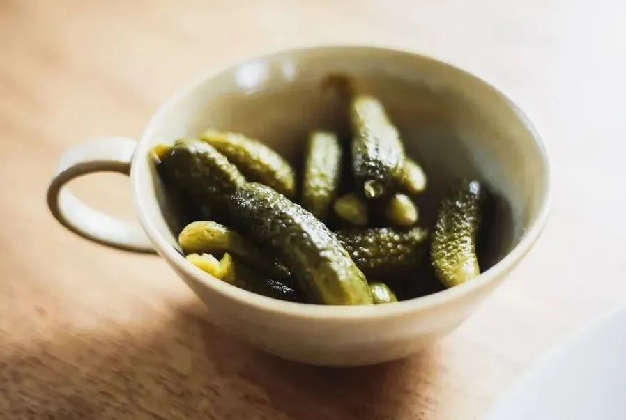 mot-nha-3-nguoi-mac-ung-thu-da-day-2