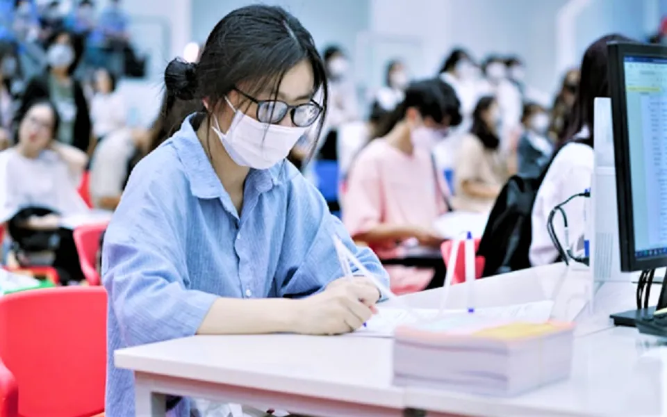 nhung-nganh-duoc-mien-giam-hoc-phi