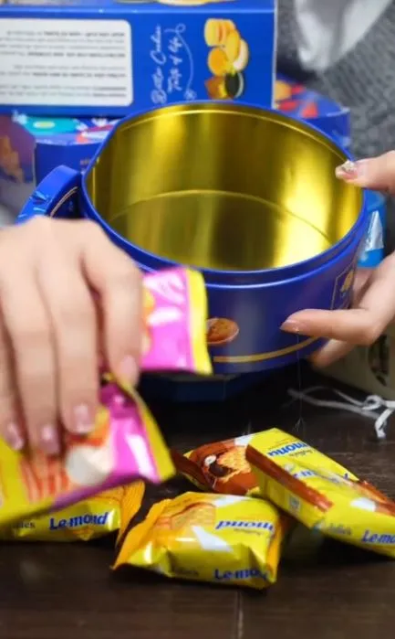 le-duong-bao-lam-ban-set-qua-tet-450k