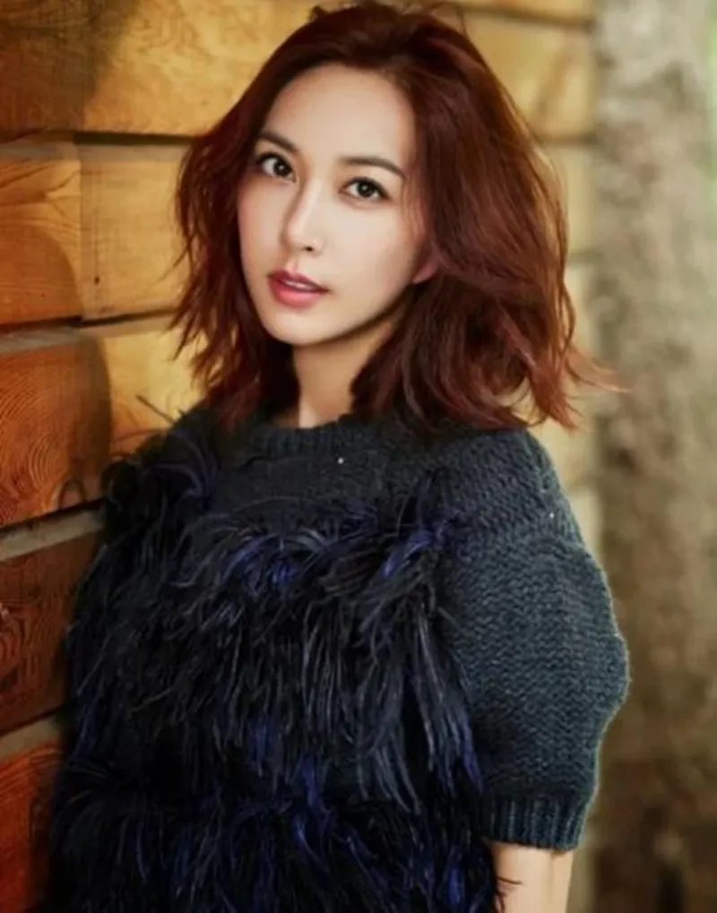 nu-ca-si-vo-no-15-ty-dong