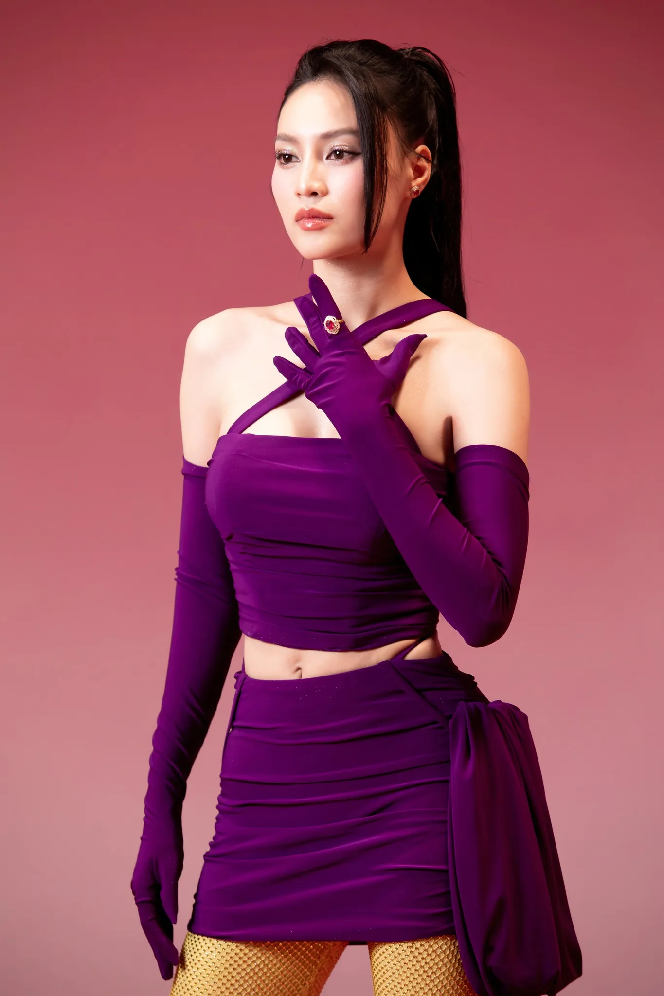 profile-7-chi-dep-debut-1