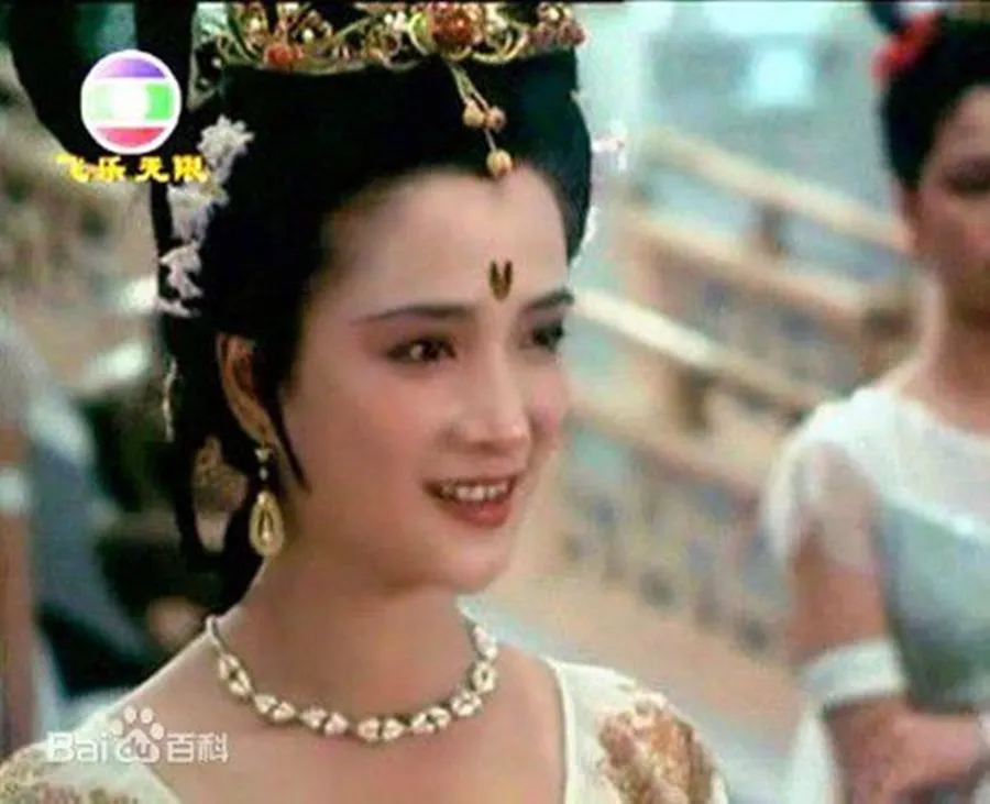 nu-dien-vien-tuoi-thin-lam-tieu-tam-1