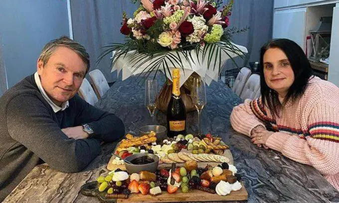 vo-chong-30-nam-sinh-22-dua-con-1