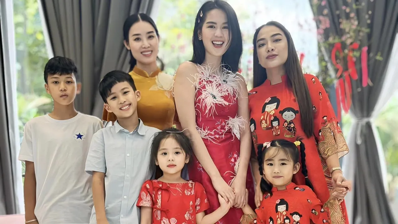 ngoc-trinh-li-xi-cac-chau