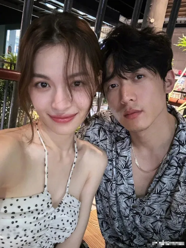 cap-doi-phim-gia-tinh-that-hen-ho-1