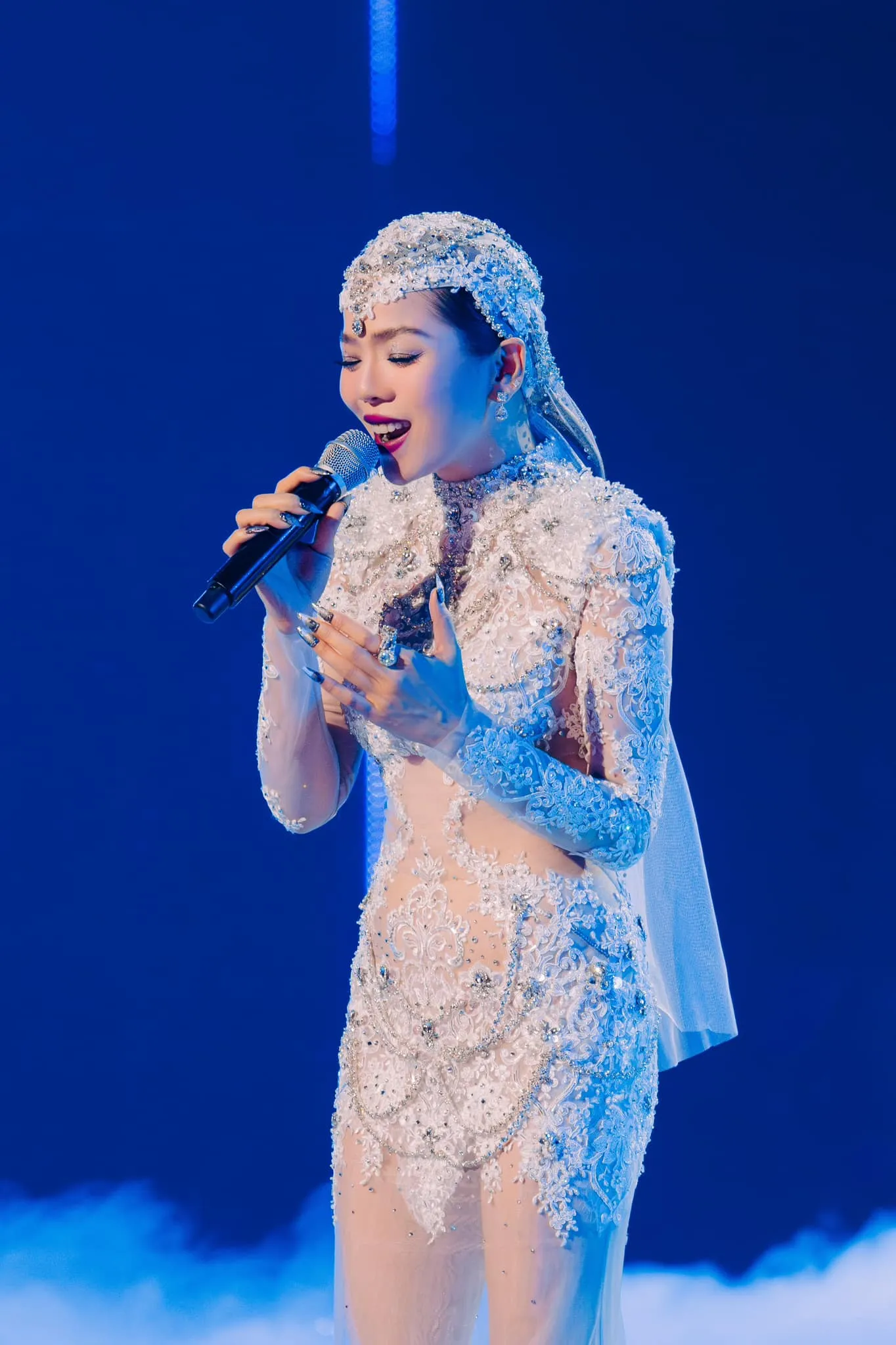 le-quyen-bong-gio-can-buong-la-buong-3