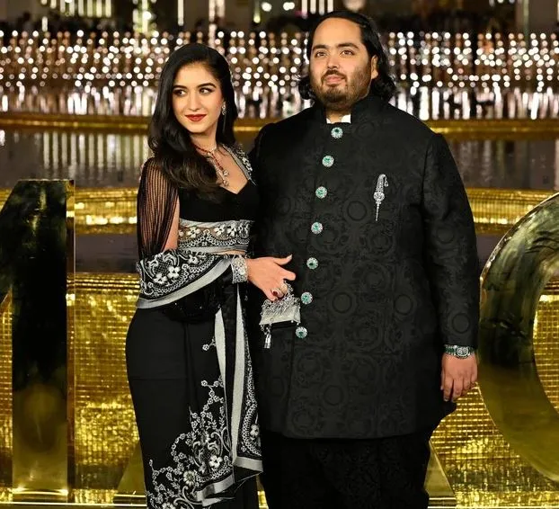 dam-cuoi-con-trai-ty-phu-giau-nhat-chau-a