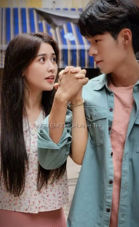 otis-phan-ung-ban-gai-xem-canh-hon-4