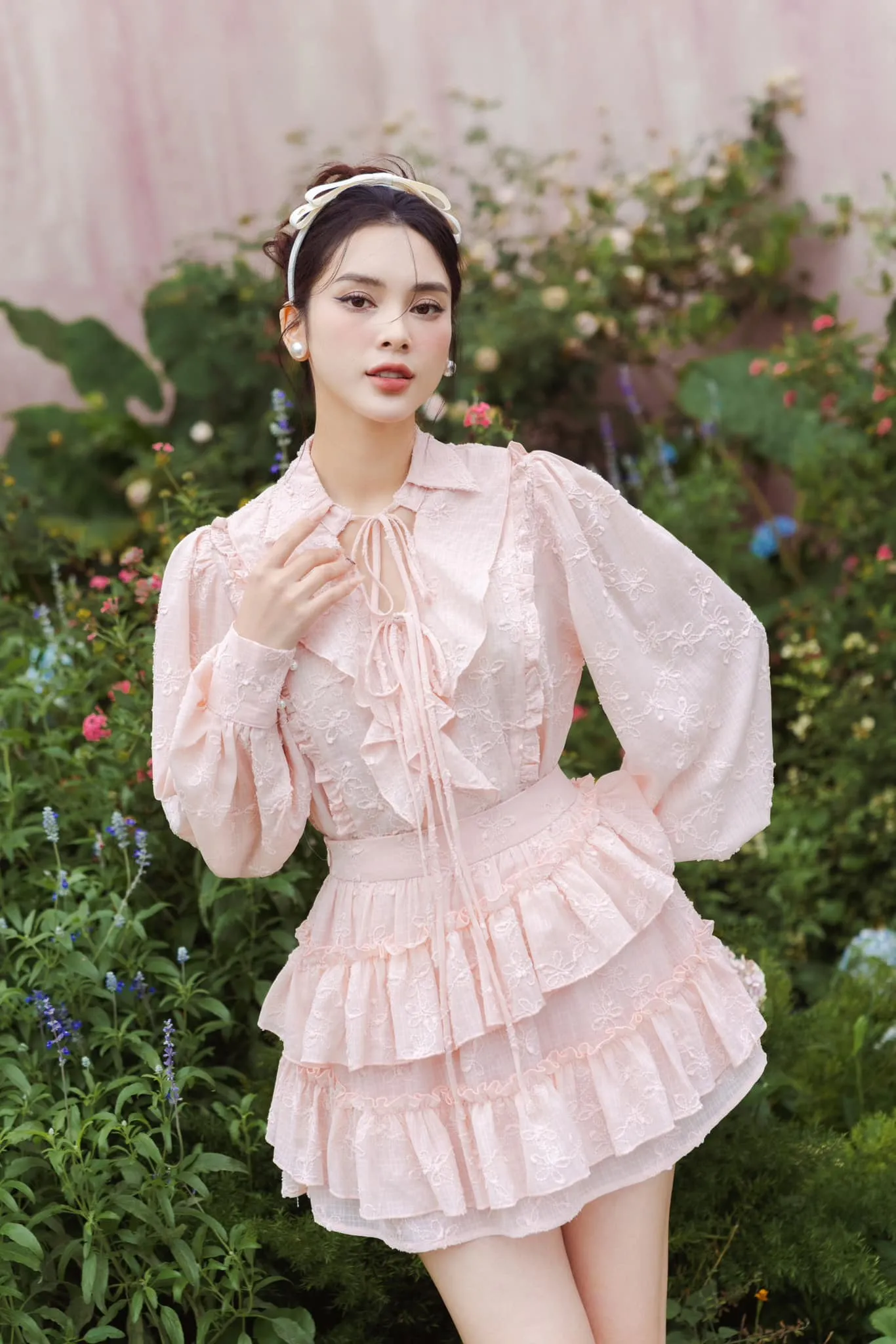 phu-ba-phim-viet-doi-qua-8-3-ban-trai-4