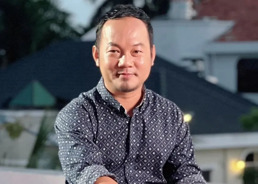 nam-dien-vien-ket-hon-ly-hon-cung-luc-2