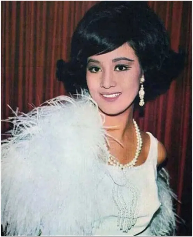 nu-dien-vien-quyet-khong-ly-hon-chong-dai-gia-3