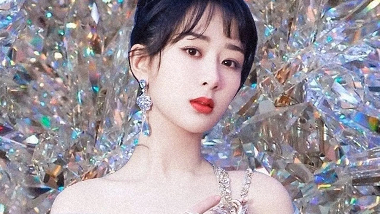 nu-dien-vien-khien-anti-fan-xin-loi-7-ngay