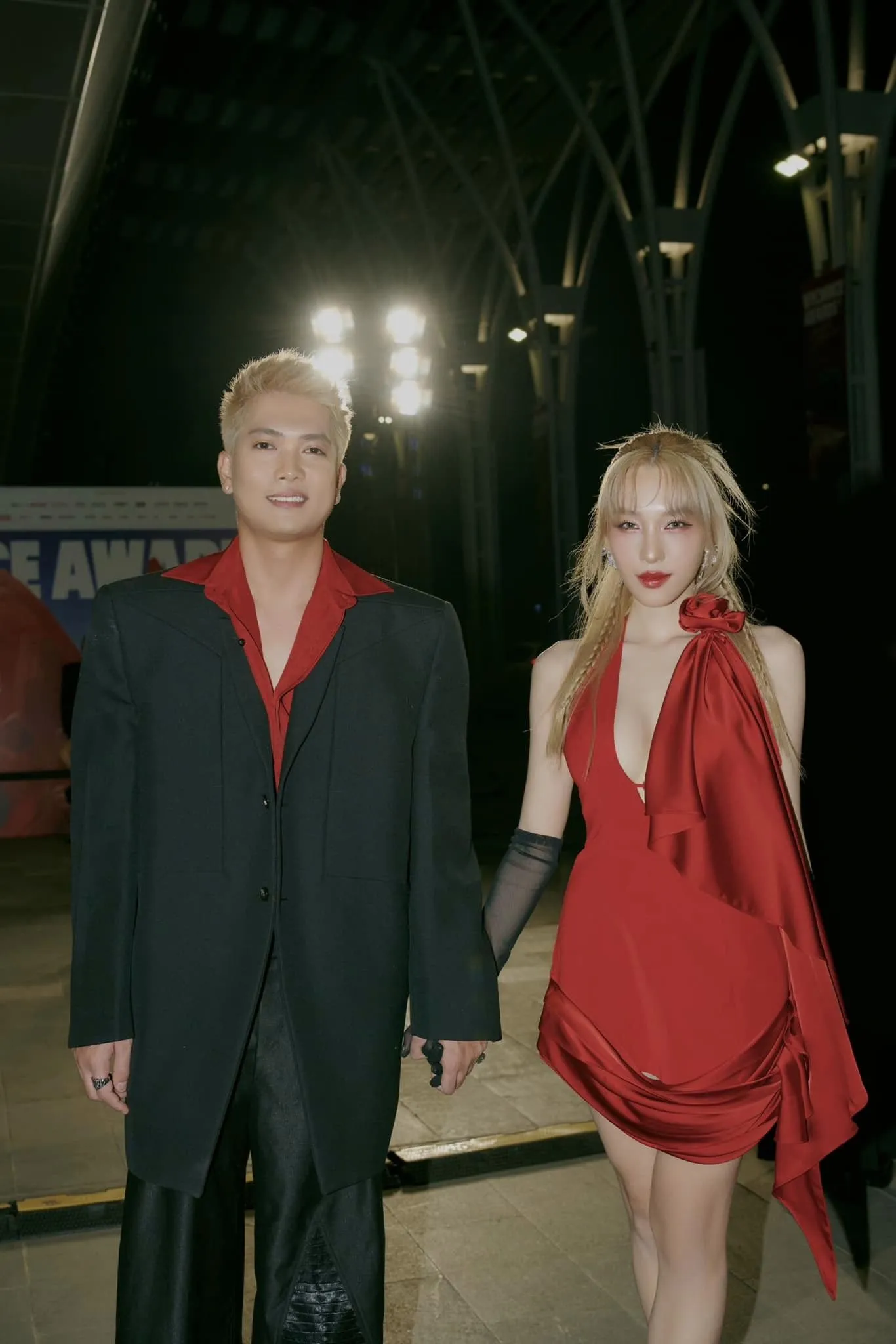 emily-ly-do-khong-tham-gia-chi-dep-4