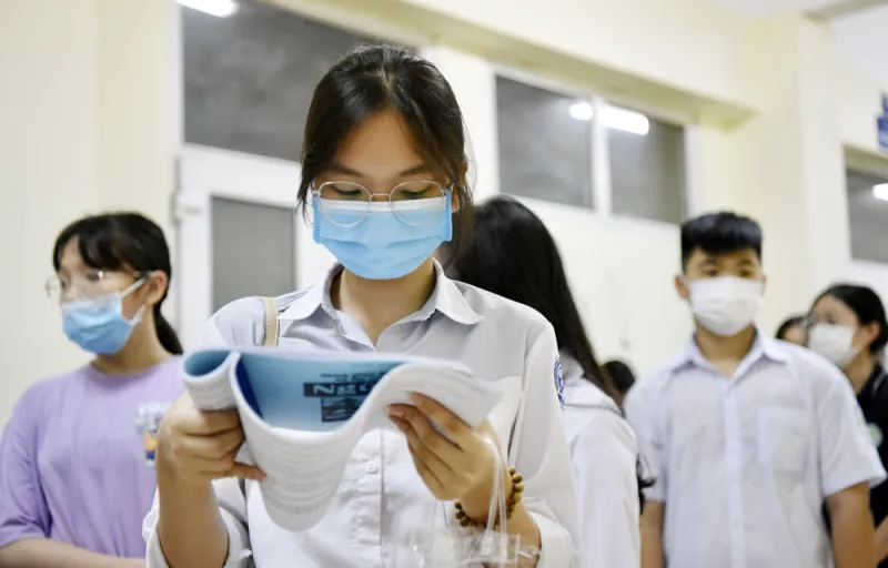 toan-bo-de-minh-hoa-thi-thpt-2024-1